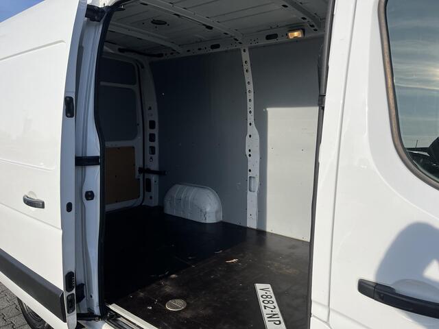 Renault MASTER T35 2.3 dCi L2H2*NAVI*A/C*HAAK*CRUISE*3PERS*PDC*