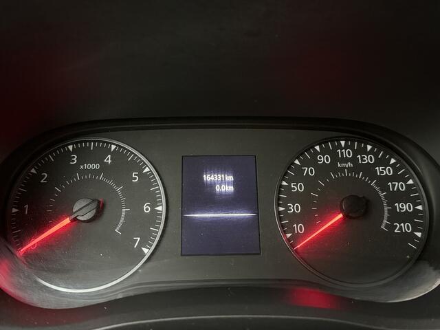 Renault MASTER 2.3DCi 135PK | Imperiaal | Trekhaak | Navigatie | Camera | 3-Zits | Airco | Cruise