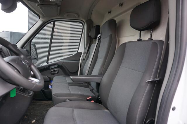 Renault MASTER T35 13519 L3H2 Work Edition Apple Carplay Navigatie Camera Trekhaak Parkeersensoren