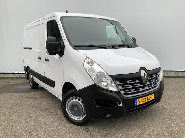 Renault MASTER T28 2.3 dCi L1H1 3 Zits ROETFILTER gestolen Trekhaak 2500 kg Uitlaat weg Euro 6
