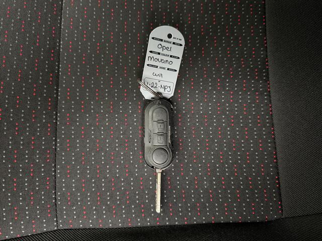 Renault MASTER Opel Movano 140PK Bakwagen | Laadlift | Zijdeur | Camera | Dakspoiler | Airco | Cruise | 3-Zits