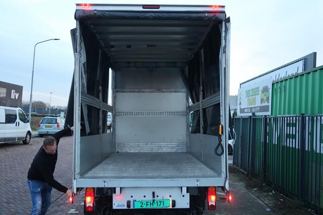 Renault MASTER 2.3 DCI 145pk Euro 6 met elektrisch in hoogte verstelbare laadru