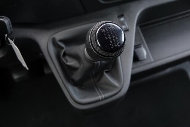 Renault MASTER T35 | L2H2 | 2.3dCi 150 Pk | Stoel-Bank | Energy Work Edition | 2xSchuifdeur | Achteruitrijcamera | Trekhaak