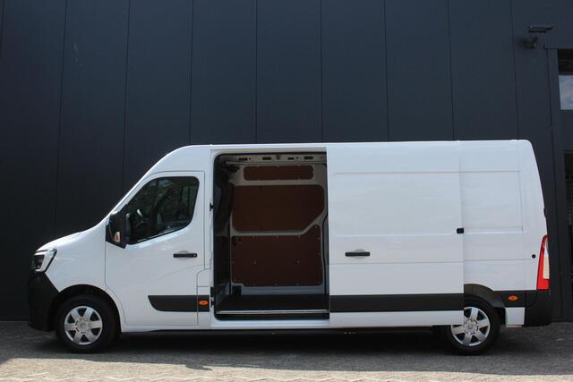 Renault MASTER T35 2.3 dCi 180Pk L3H2 Energy Work Edition | Navigatie | Parkeersensoren & Camera | Side Bars | Betimmering | Airco | Cruise Control | Schuifdeur Links & Rechts | Black Edition | Trekhaak |