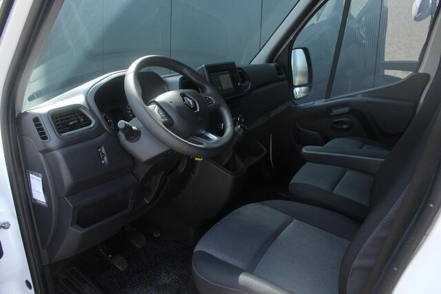 Renault MASTER T35 2.3 dCi 180Pk L3H2 Energy Work Edition | Navigatie | Parkeersensoren & Camera | Side Bars | Betimmering | Airco | Cruise Control | Schuifdeur Links & Rechts | Black Edition | Trekhaak |