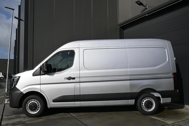 Renault MASTER T35 2.0 dCi 130 L2H2 Advance | BPM VRIJ | TREKHAAK | APPLECARPLAY/ANDROIDAUTO | CRUISE CONTROL | 3-ZITS | CLIMATE CONTROL | PDC