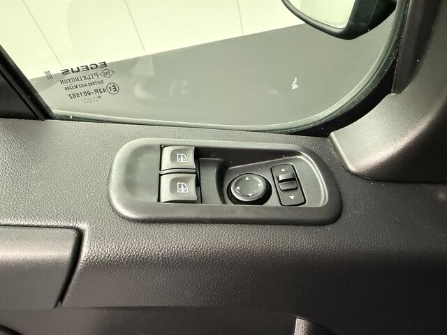 Renault MASTER 135PK L3H2 Maxi Pro Business | Navigatie | Camera | 3-Zits | Airco | Cruise