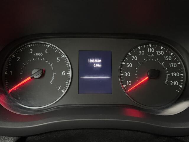 Renault MASTER 135PK L3H2 Maxi Pro Business | Navigatie | Camera | 3-Zits | Airco | Cruise