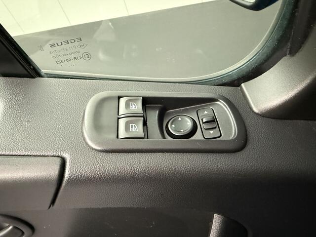 Renault MASTER 2.3DCi 135PK L3H2 | Imperiaal | Navigatie | Airco | Cruise