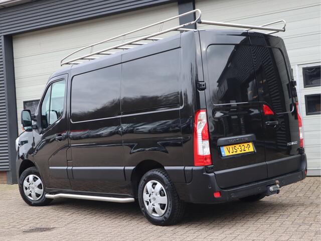 Renault MASTER 2.3 dCi 136pk Euro 6 L1H1 Imperiaal - Trekhaak - Camera - Navi
