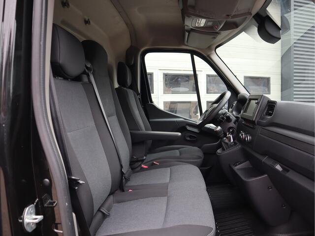 Renault MASTER 2.3 dCi 136pk Euro 6 L1H1 Imperiaal - Trekhaak - Camera - Navi