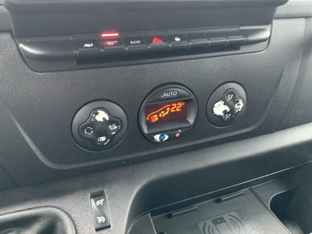 Renault MASTER T35 2.3 dCi 165 L3 Meubelbak Deuren & Zijdeur Airco Cruise Navi Camera 3 Zits Opstap Bakmaat L.420/B.203/H.202 CM Euro 6