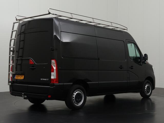 Renault MASTER 2.3DCi 135PK L2H2 Work Edition | Imperiaal | Trekhaak | Navigatie | Airco | Cruise | 3-Zit