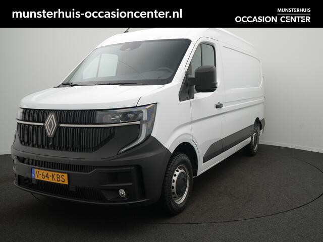 Renault MASTER T35 2.0 dCi 130 L2H2 Advance - All Seasonbanden - Afneembare Trekhaak - Apple Carplay - Android Auto