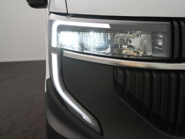 Renault MASTER T35 2.0 dCi 130 L2H2 Advance - All Seasonbanden - Afneembare Trekhaak - Apple Carplay - Android Auto