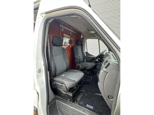 Renault MASTER T35 2.3 dCi 135 L3H2 LEES TEKST!