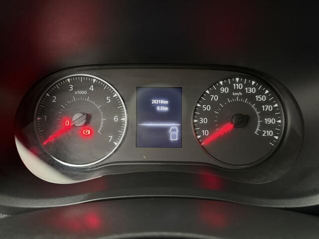 Renault MASTER 2.3DCi 150PK L2H2 Dubbele Cabine | 7-Persoons | Multimedia | Airco | Cruise | Trekhaak