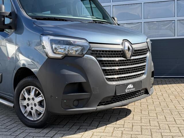 Renault MASTER 2.3 DCi 180PK Automaat 7-persoons Dubbel cabine / Navi / Trekhaak / Cruise / Clima /