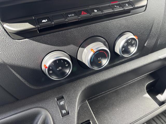 Renault MASTER 2.3 dCi L2H2*A/C*CRUISE*NAVI*HAAK*CAM*INRICHTING*