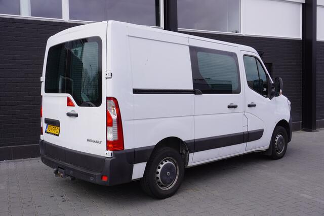 Renault MASTER 2.3 dCi 130 PK EURO 6 - Airco - Cruise - Trekhaak - ¤ 15.950,- Excl.