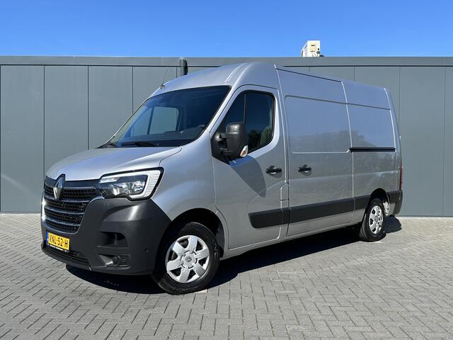 Renault MASTER T35 2.3 dCi 135 PK / L2H2 / 1e EIG. / TREKHAAK / 2x SCHUIFDEUR / CAMERA / AIRCO / CRUISE / BLIND SPOT