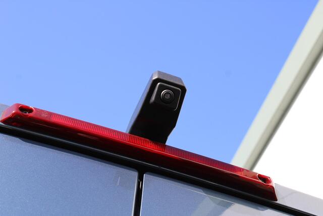 Renault MASTER T35 2.0 dCi 130 L2H2 Advance | Demo voertuig | Laadvloer en zijwandbekleding | Trekhaak | Achteruitrijcamera | Allseason banden