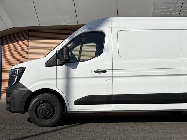 Renault MASTER T35 2.0 dCi 170 L2H2 Extra Trekhaak / Betimmering / Navi / Camera