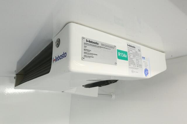 Renault MASTER 2.3 dCi L2H2 | Koelwagen 0° | Airco | Camera | Cruise | 3 Zits | Koelauto | Trekhaak