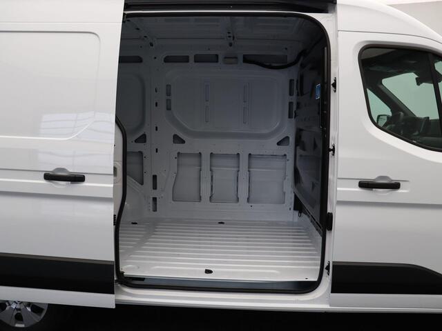 Renault MASTER E-Tech T35 L2H2 Extra long range 87 kWh | Achteruitrijcamera | C-Shape LED dagrijverlichting | Elektronisch geregelde airconditioning