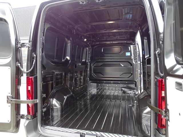 Renault MASTER E-Tech T35 L2H2 Advance long range 87 kWh ALL SEASON BANDEN / ADDITIONELE PARKEERHULP MET CAMERA