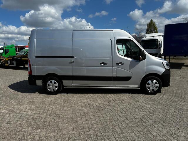 Renault MASTER 130.35 L2 H2 2.3 Dci Euro 6, Nav, Camera