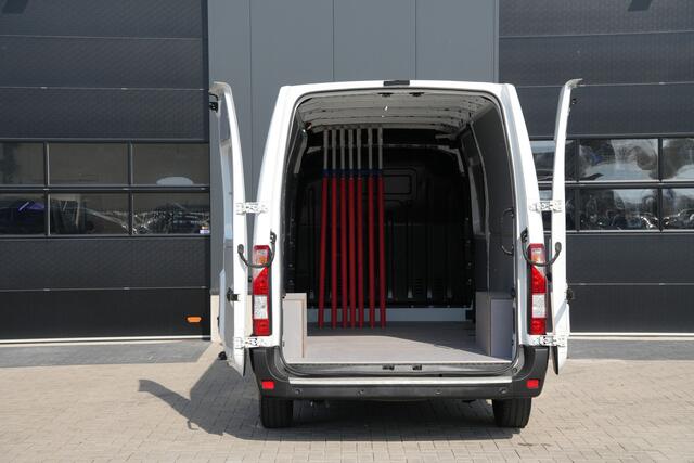 Renault MASTER T35 2.3 dCi 150 L3H2 Energy 150pk - Geveerde stoel - Camera - Cruise - Airco - Rijklaar