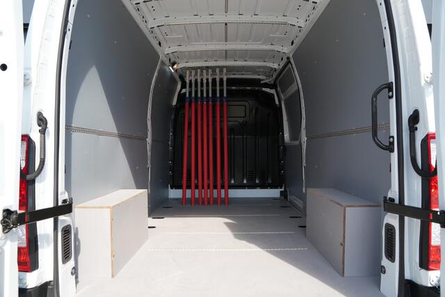 Renault MASTER T35 2.3 dCi 150 L3H2 Energy 150pk - Geveerde stoel - Camera - Cruise - Airco - Rijklaar