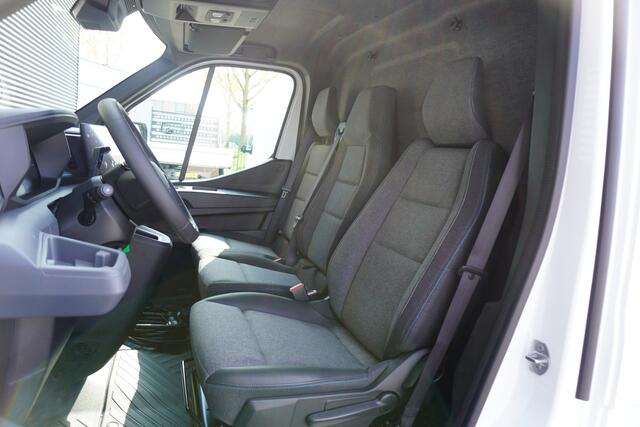 Renault MASTER E-Tech T35 L3H2 Extra long range 87 kWh 420km Range WLTP Trekhaak Apple Carplay Camera Cruise control Parkeersensoren