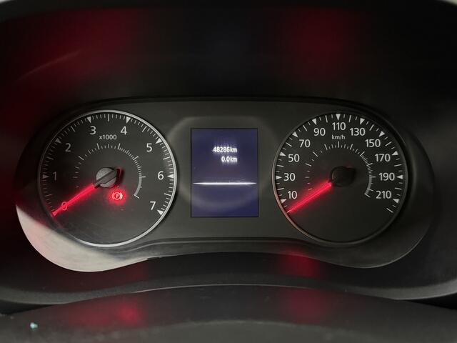 Renault MASTER 2.3DCi 150PK L2H2 Dubbele Cabine | 7-Persoons | Multimedia | Airco | Cruise | Betimmering