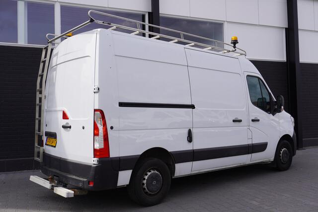 Renault MASTER 2.3 dCi 135PK L2H2 EURO 6 - Airco - Cruise - Camera - ¤ 14.950,- Excl.