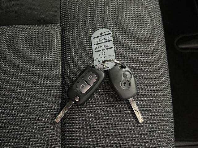 Renault MASTER 2.3DCI 135PK L2H2 Koelauto 12/220V | Multimedia | Airco | Cruise | Camera