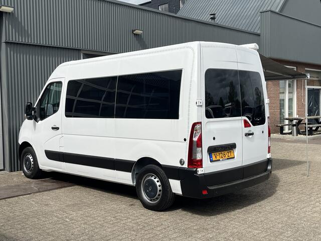 Renault MASTER T35 2.3 dCi L2H2 18158 km origineel!! BTW vrij!! Ideaal voor camper ombouw!! Airco Cruise controle Geïsoleerd Navigatie Luifel ruiten rondom Ex overheid 1e eigenaar