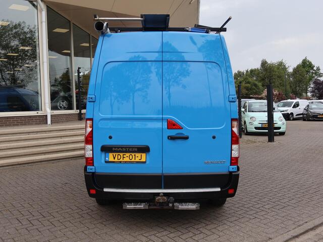 Renault MASTER T35 2.3 DCI 130 PK L2H2 + 2 SCHUIFDEUREN | 220V OMVORMER | WP INRICHTING | TREKHAAK 2500 KG