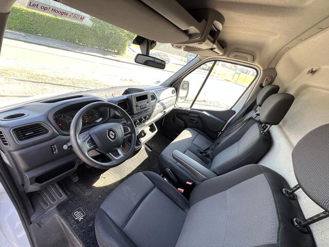 Renault MASTER T35 2.3 dCi 130 L4H2 EL