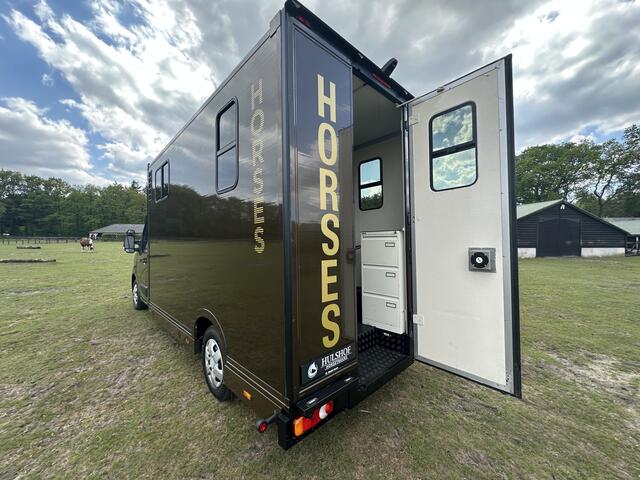Renault MASTER 2-paards paardenvrachtwagen Automaat B-Rijbewijs
