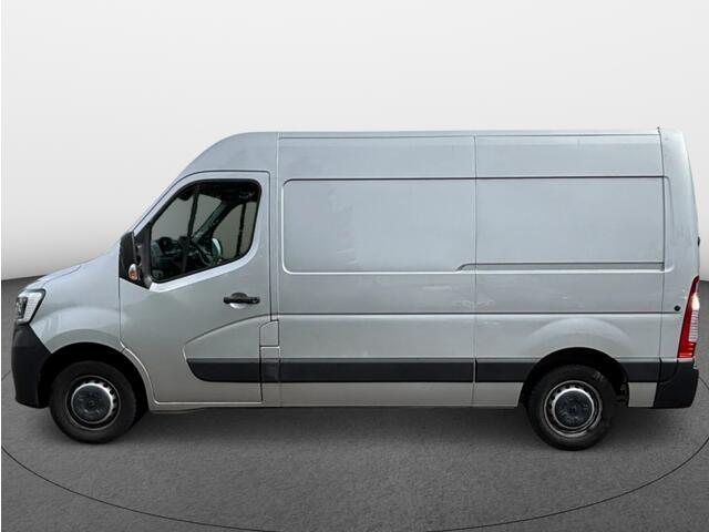 Renault MASTER T35 2.3dCi L2H2 Com.