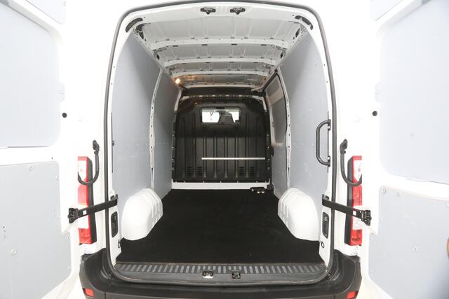 Renault MASTER 2.3 dCi L1H2 | Airco | Cruise | Camera | Carplay | 3 Zits | Trekhaak