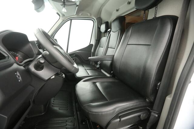 Renault MASTER 2.3 dCi L1H2 | Airco | Cruise | Camera | Carplay | 3 Zits | Trekhaak