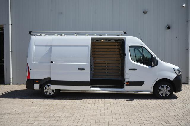 Renault MASTER T35 2.3 dCi 150 L3H2 Energy Work Edition - Imperiaal - All Seasonbanden - Achteruitrijcamera - Cruise Control - Trekhaak - Dealeronderhouden