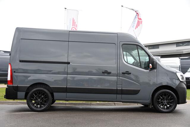 Renault MASTER T35 2.3 dCi 150 L2H2 PB Edition Camera, Cruise, Carplay, Automaat, Clima, 150pk, Multimedia, NAVI, Uniek!
