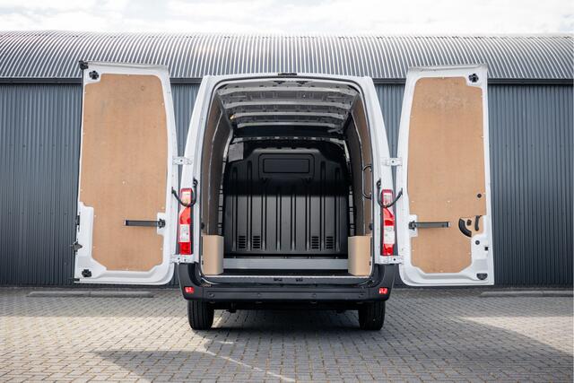 Renault MASTER Bleu DCI 135PK | L2H2 | Nieuw | Navi | 3-Zits | LED | Cruise | Airco