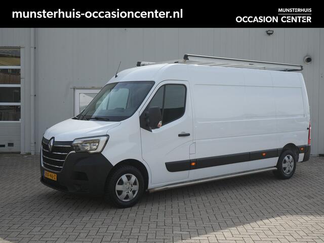 Renault MASTER T35 2.3 dCi 150 L3H2 Energy Work Edition - All Seasonbanden - Achteruitrijcamera - Cruise Control - Sidebars - Trekhaak - Dealeronderhouden