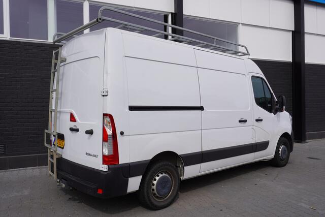 Renault MASTER 2.3 dCi 135PK L2H2 EURO 6 - Airco - Cruise - PDC - ¤ 15.900,- Excl.