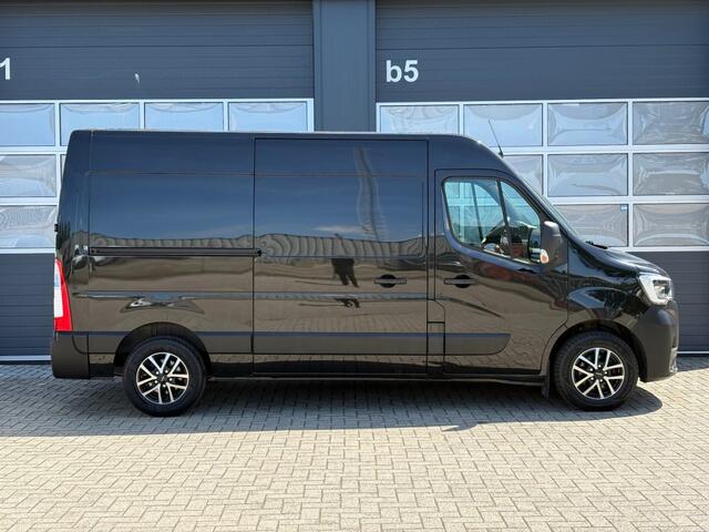 Renault MASTER L2H2 2.3 dCi 180PK / PDC / Camera / Clima / Navi / Bluetooth / Trekhaak / LED